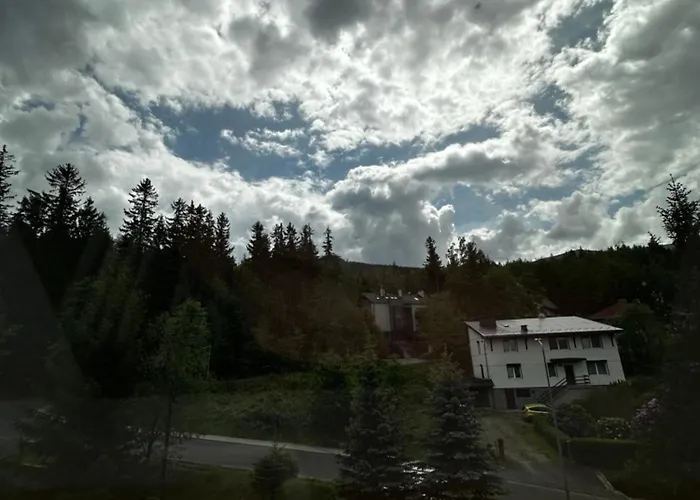 Karnat 3 Gasthuis 3*